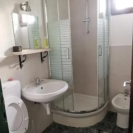 Aparthotel Pertini Primo Piano Nel Parco Oglio Sud *